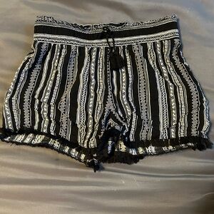 Wonder Nation size 10-12 shorts